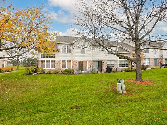5th image of 111 Hastings Ct #1314-4