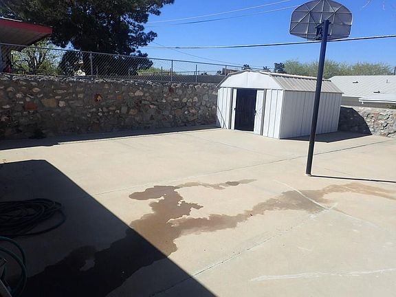 5th image of 2221 Escarpa Dr