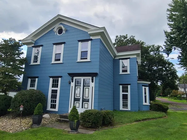 223 Dewart St, Danville, PA 17821