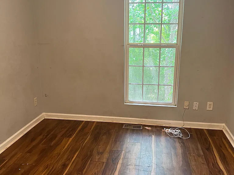 5615 Strathmoor Manor Cir — Photo 14