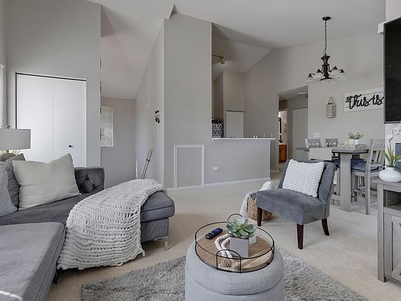 3rd image of 725 Silverstone Dr #0