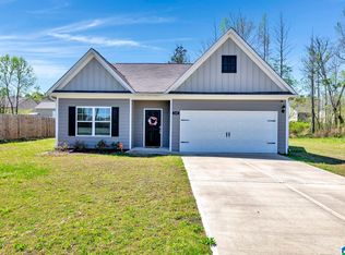 145 Clover Ln, Springville, AL 35146