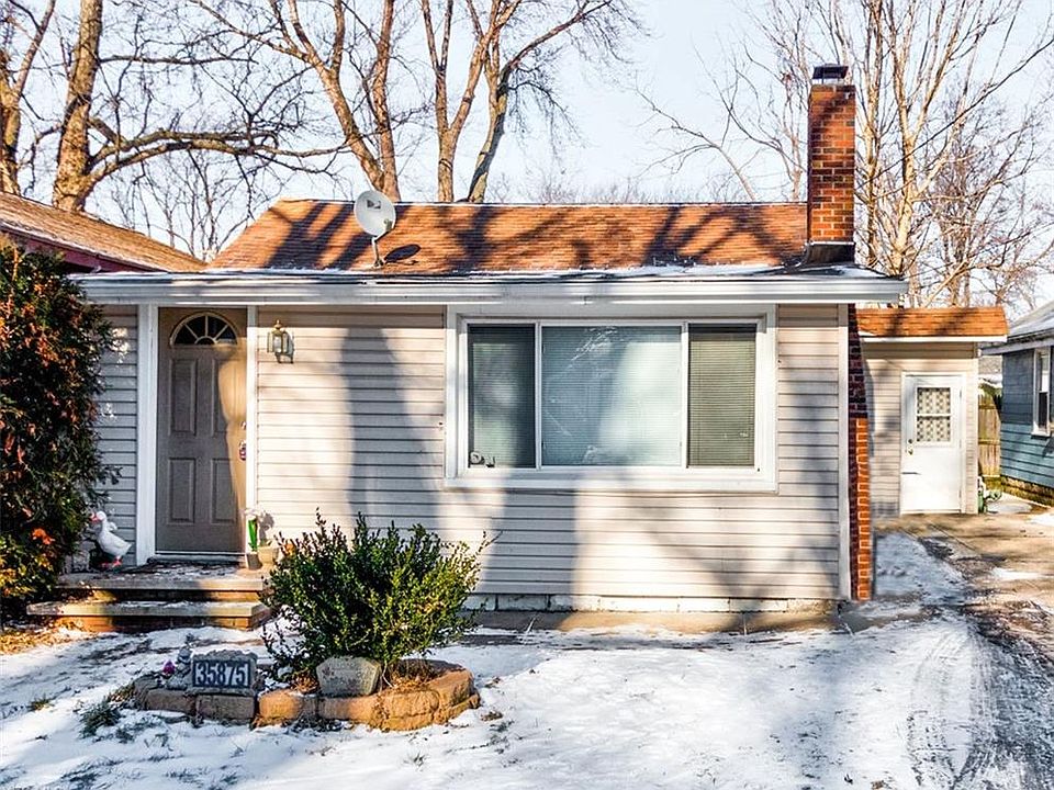 1st image of 35875 Wanaka Blvd