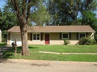 1756 SE 29th Ter, Topeka, KS 66605