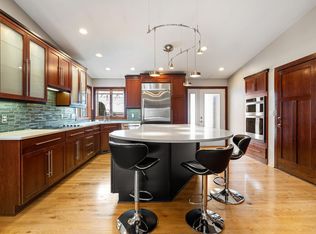 400 Oakland Pl NE APT 9, Austin, MN 55912