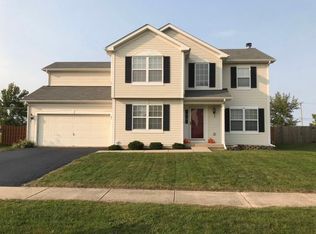 299 Heatherfield Ln, Dekalb, IL 60115