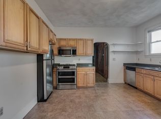 77 Pine St #1, Swampscott, MA 01907