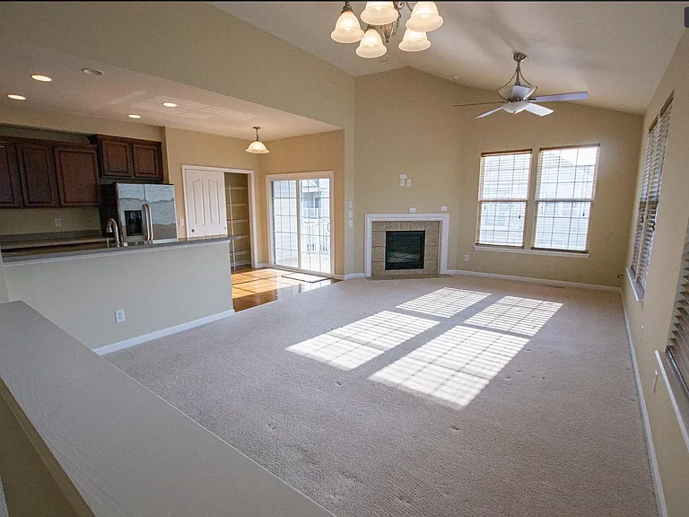 12657 Bourden Ln — Photo 10