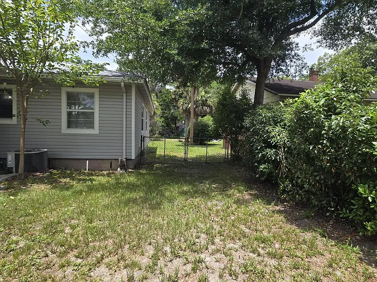 1822 Inwood Ter — Photo 23
