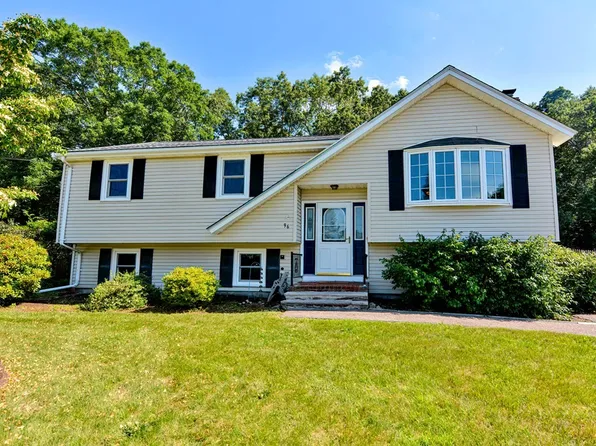 96 Pomona Dr, Brockton, MA 02302