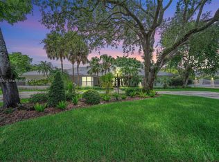 9121 SW 102nd St, Miami, FL 33176