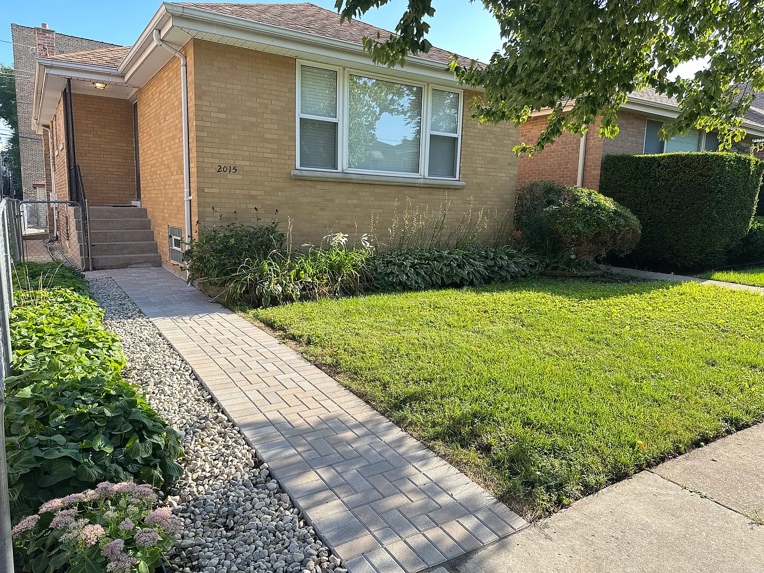 3 bed, $4,195 — Photo 1