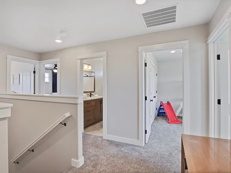 2549 W Tango Creek Dr — Photo 2