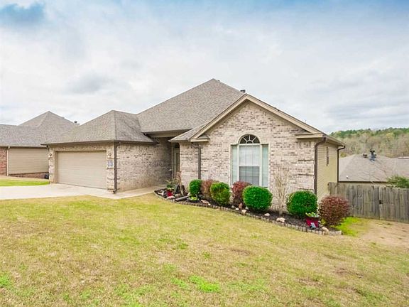2nd image of 5805 Heritage Heights Dr