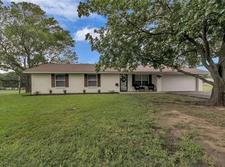 292 County Road 3051, Decatur, TX 76234