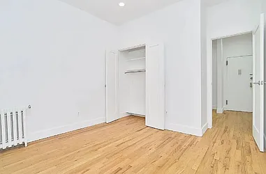 Rented by Mossanen Group