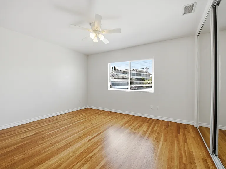 6230 Rose St — Photo 19