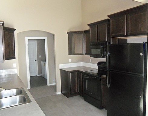 4th image of 251 Chapra St