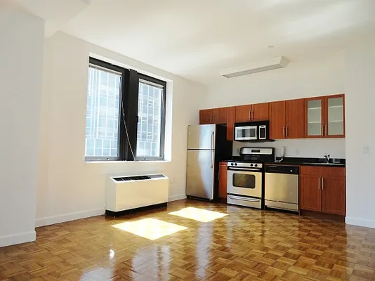 Rented by Lalezarian Properties | media 34