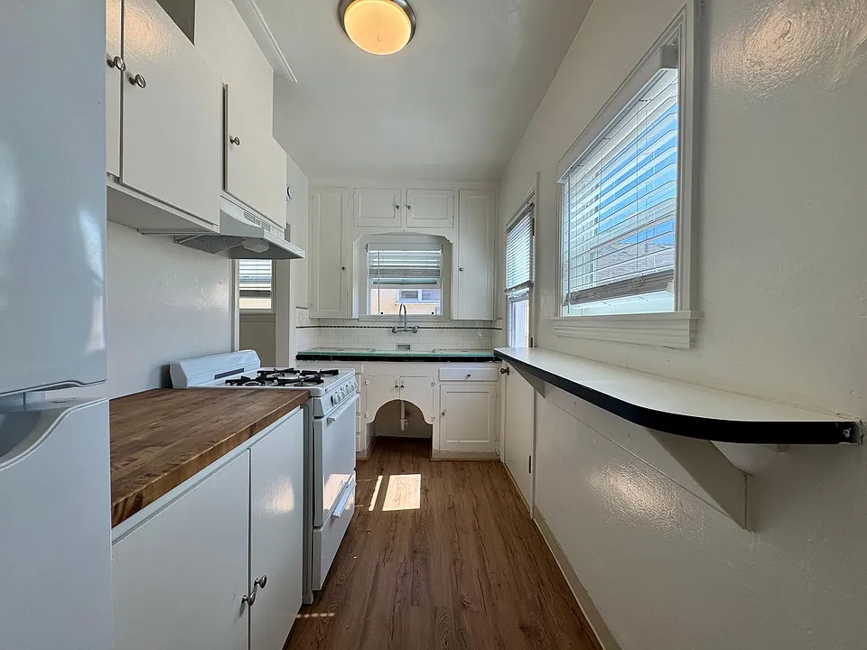 1BD/1BA North Park Bungalow Available! - Only $1,845/mo!