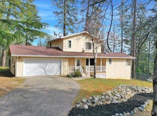 21507 Oak Ridge Dr, Grass Valley, CA 95945