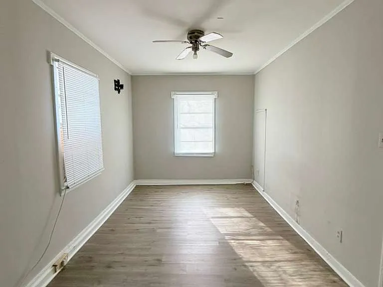 8250 Panther Lake Rd — Photo 23