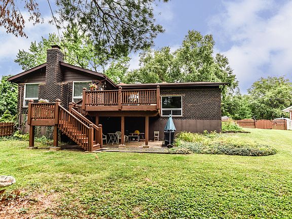 4th image of 1504 Cotton Tree Dr