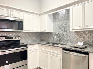 5515 Strack Rd APT 109, Houston, TX 77069