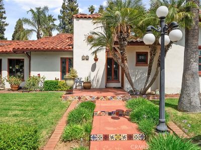 49 Summit Ave, Redlands, CA, 92373