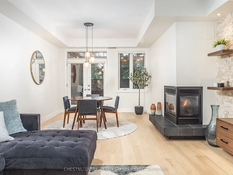 500 Richmond St W #101 — Photo 27