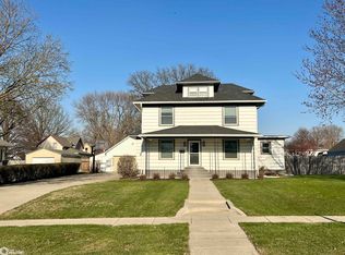 1010 Center St, Manning, IA 51455