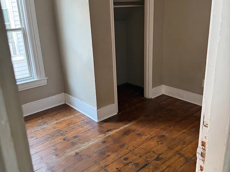 201 Auburn St #3 — Photo 5