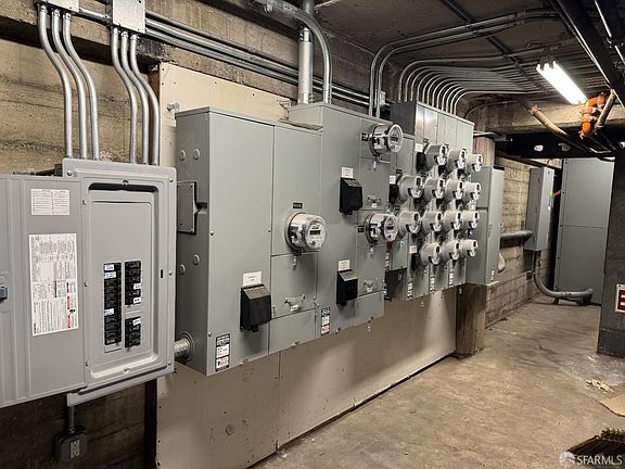 4th image of 2360 Mission St