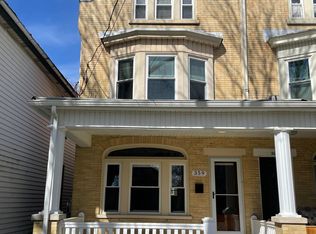 359 N Charlotte St, Pottstown, PA 19464