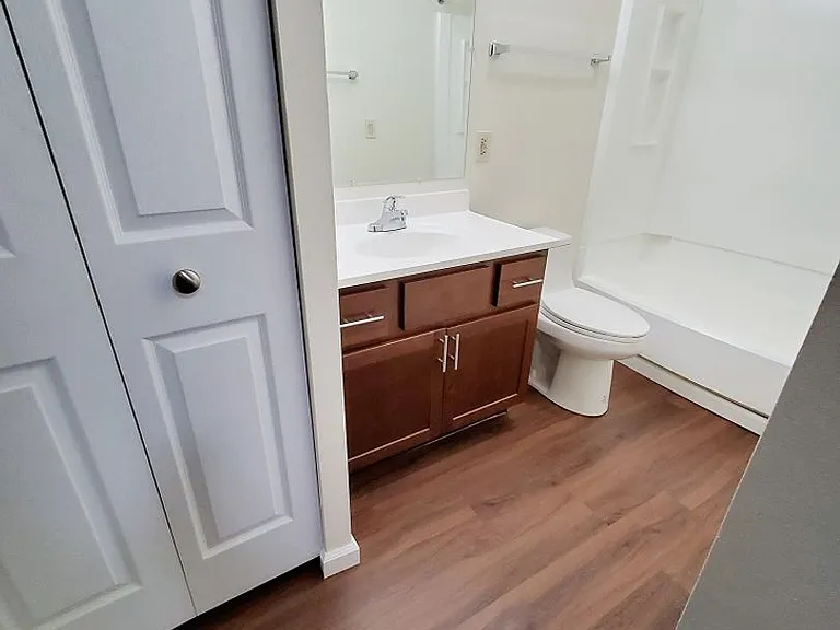 Belmar Apartments — Photo 16