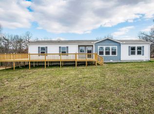 300 W Ravenscroft Rd, Sparta, TN 38583