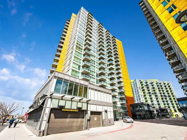 3830 E Brentwood Rd NW #1906, Calgary, AB T2L 2J9