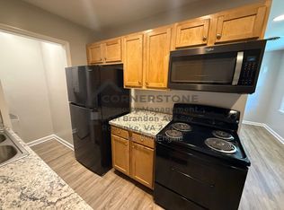 2232 Plantation Rd NE, Roanoke, VA 24012