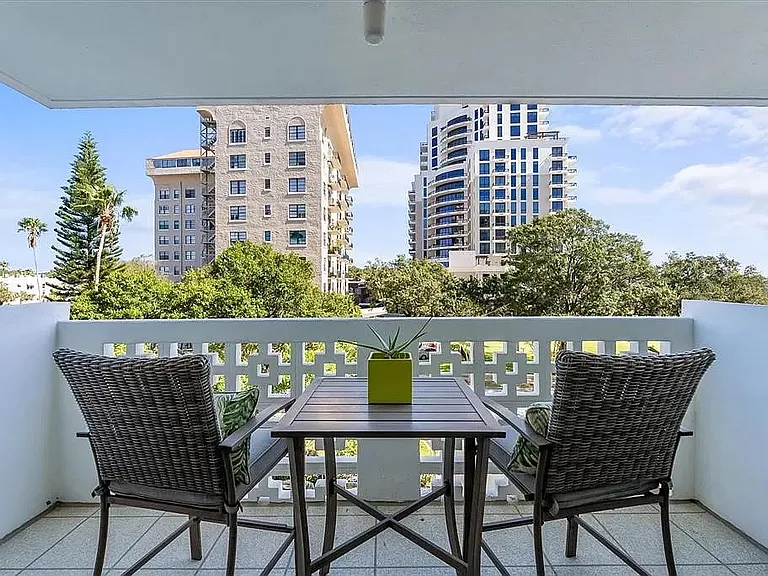2401 Bayshore Blvd #205 — Photo 12