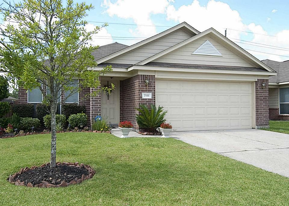 1st image of 7111 Foxvista Ln
