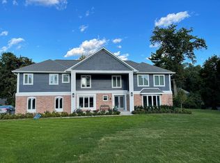 7451 Wellbourne Ct, Bloomfield Hills, MI 48301
