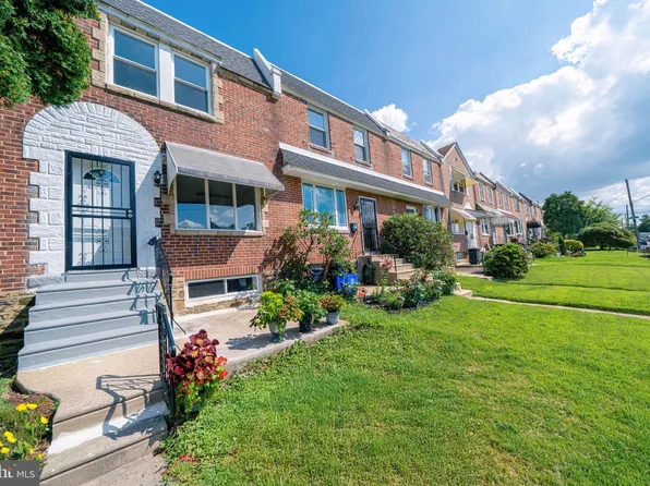 6021 Reach St, Philadelphia, PA 19111