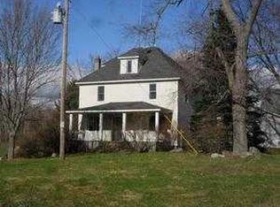 7897 Joy Rd, Copemish, MI 49625