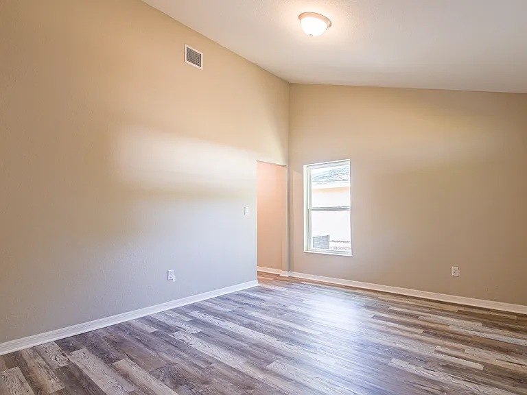 13572 SE 102nd Ct — Photo 10