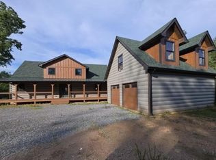95 Ridgeline Ln, Mineral Bluff, GA 30559