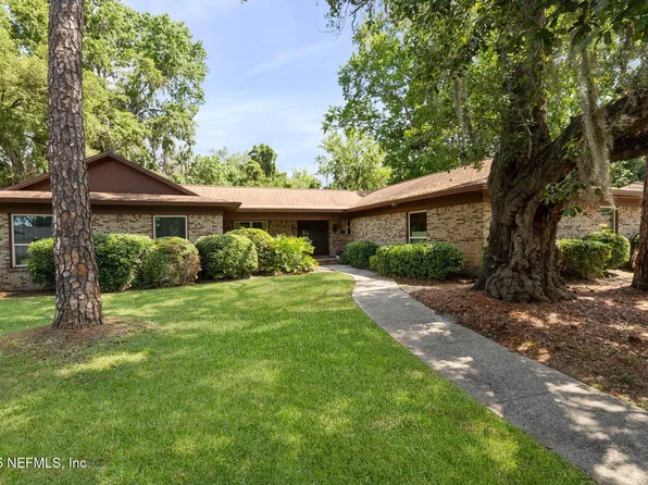 5263 GOLF COURSE Drive, Jacksonville, FL 32277