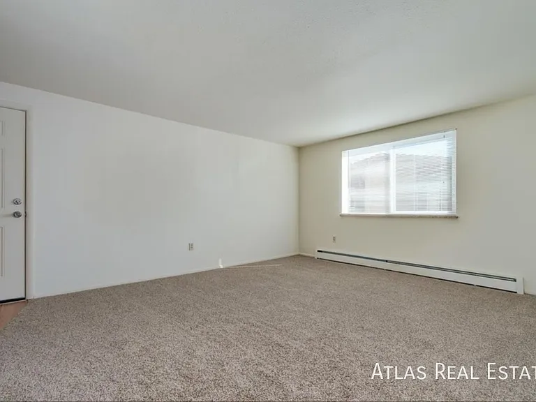 3730 Owens St #C — Photo 17