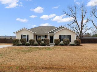 170 Johnston Farms Dr, Smithfield, NC 27577