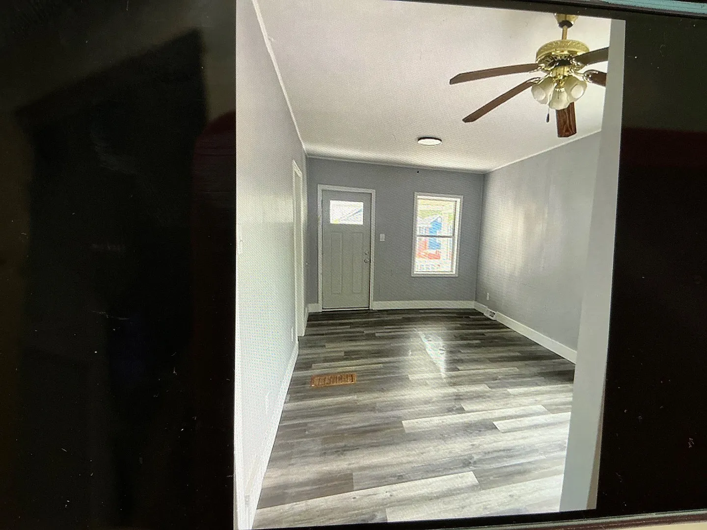 1333 truman st — Photo 1