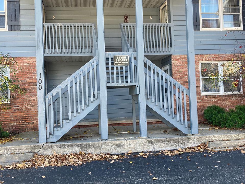 SEVEN CEDARS - 2ND FLOOR UNIT ON THE LEFT